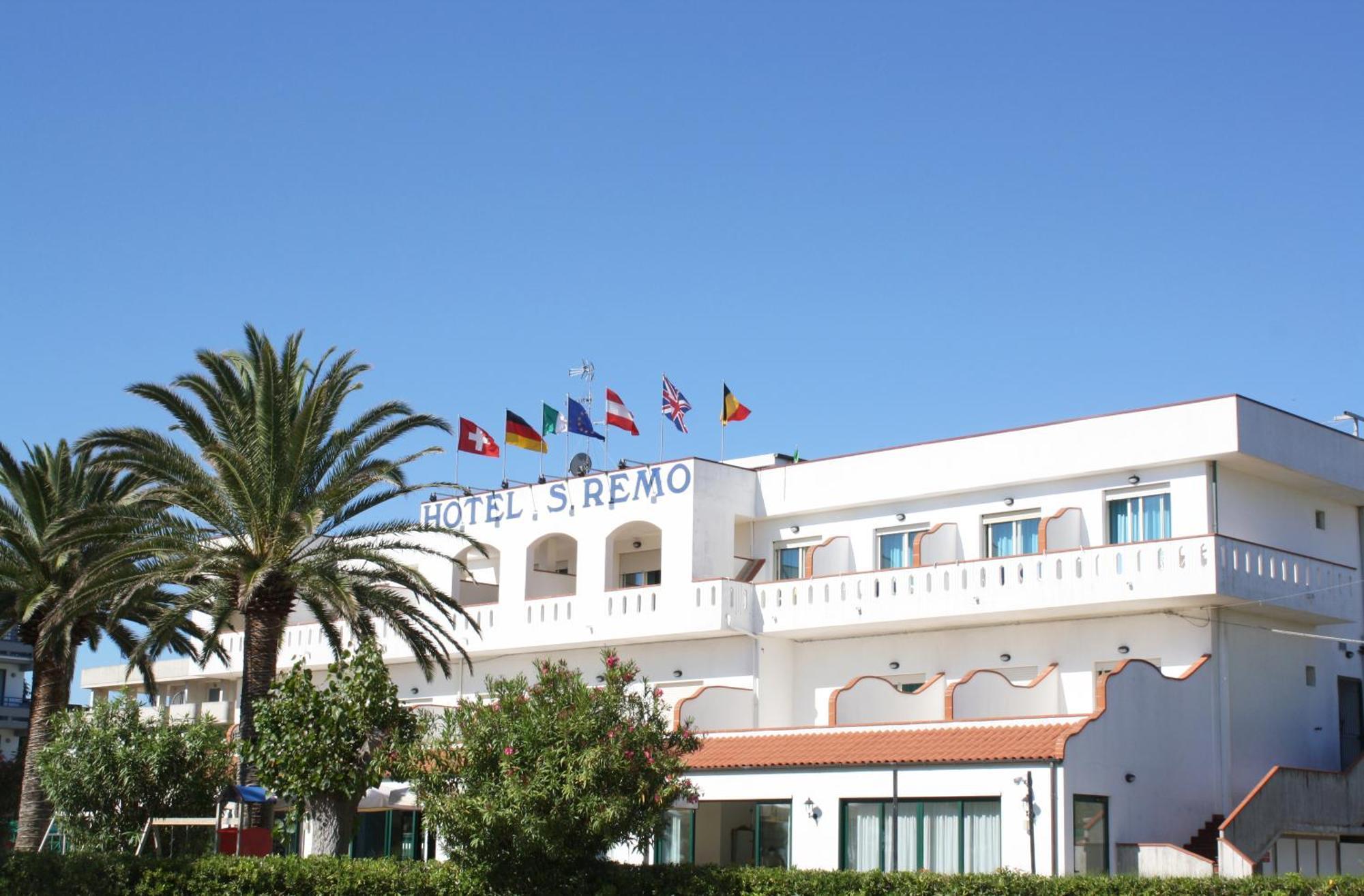 Hotel San Remo มาร์ตินซิกูโร ภายนอก รูปภาพ
